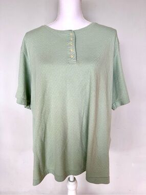 Vintage Sage Green Textured Henley Tee | EUC | 20/22W | Cotton Blend